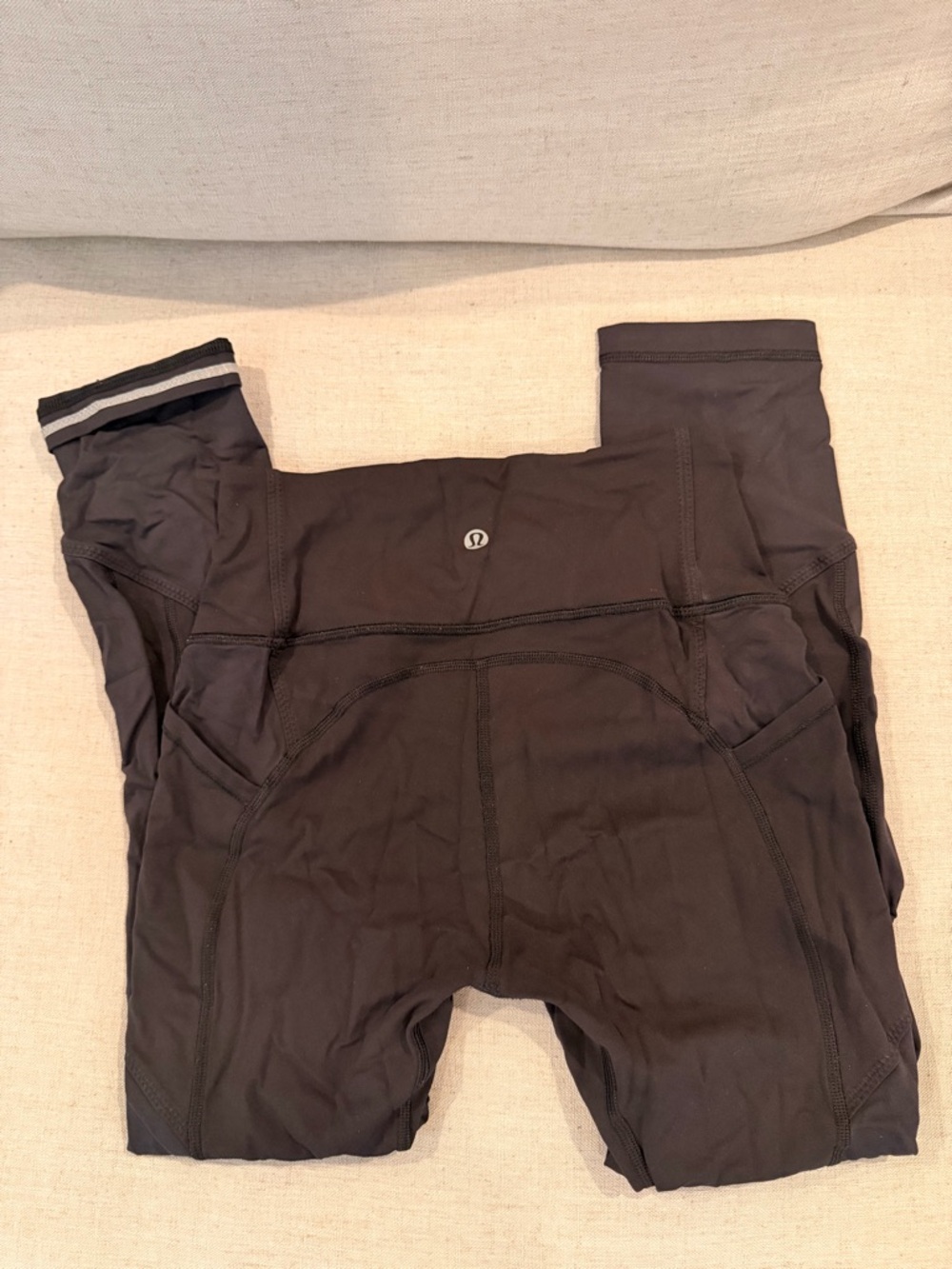 lululemon Black All The Right Places 25”